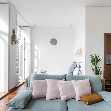 Bonjardim Studio W/ Balcony By Lovelystay Porto Exterior photo